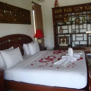 Aqua Octaviana Bali Canggu (Bali)