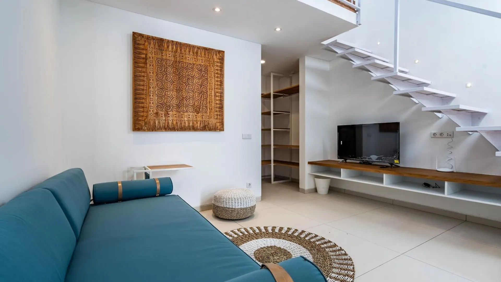 The Blue Loft Canggu - Free Scooter Use Indonesia