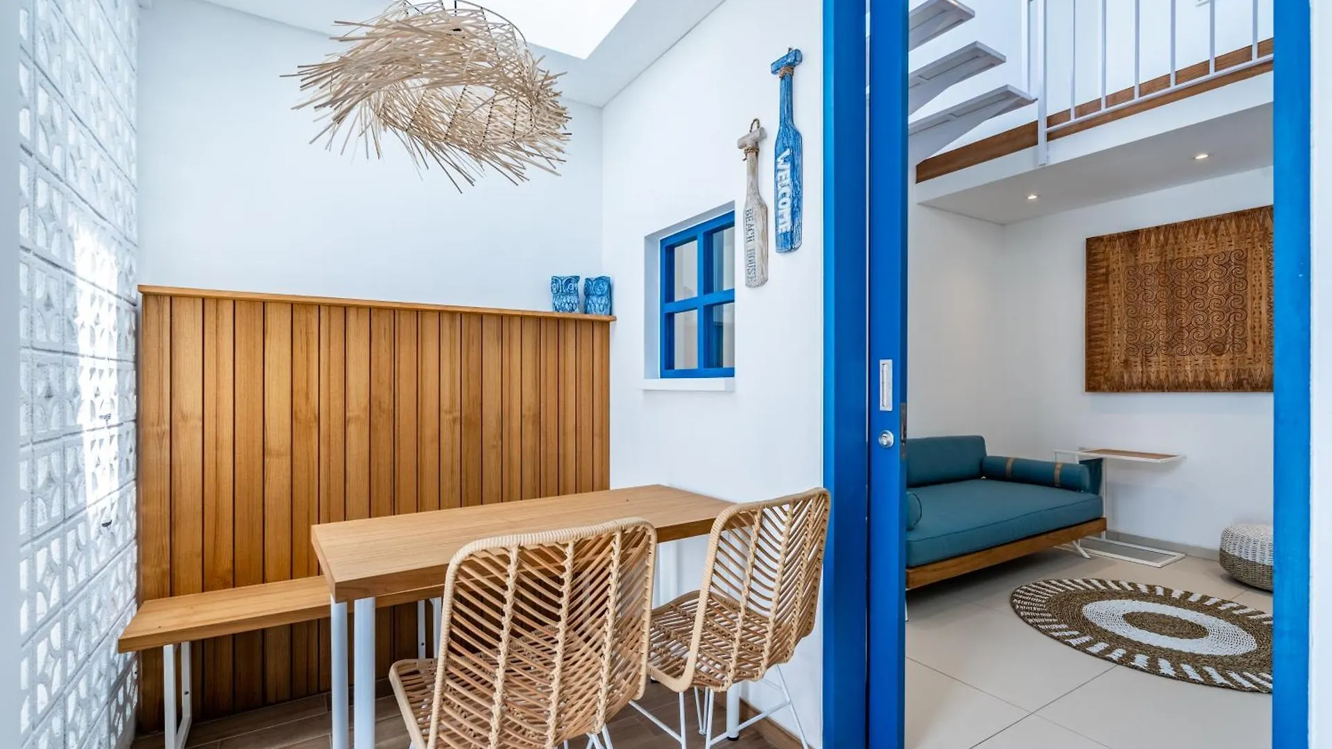 Aparthotel The Blue Loft Canggu - Free Scooter Use